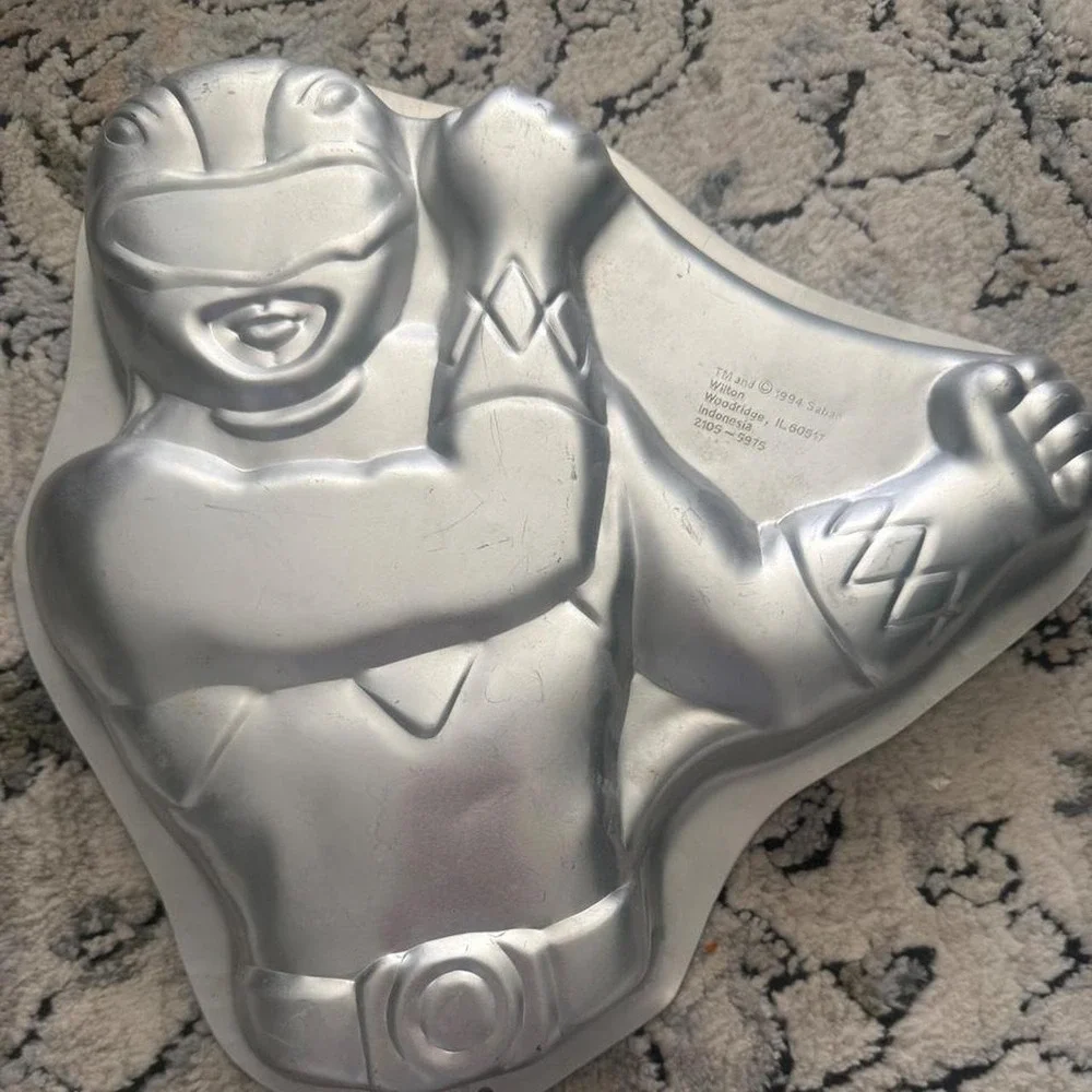 1994 Wilton Power Ranger Cake Pan Vintage